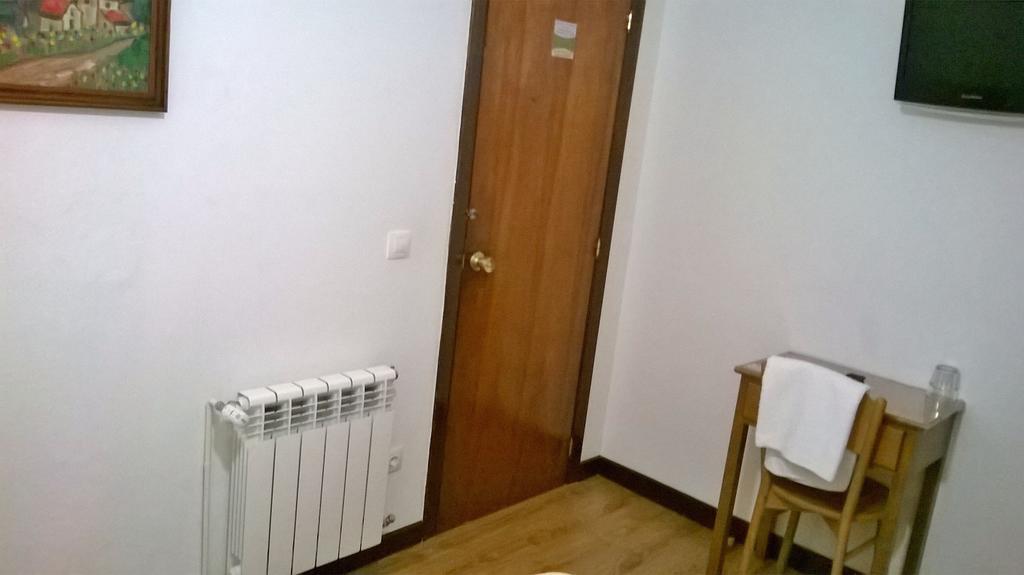 Hostal El Cairo Ferrol Luaran gambar