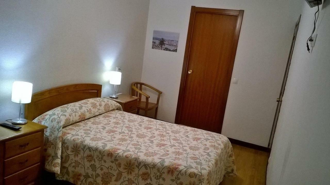 Hostal El Cairo Ferrol Luaran gambar