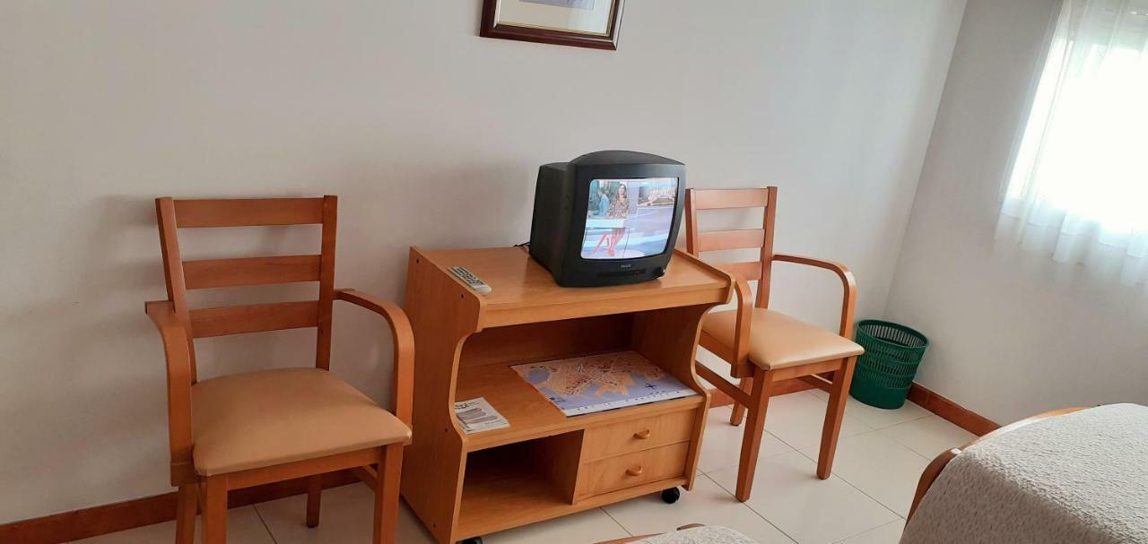 Hostal El Cairo Ferrol Luaran gambar